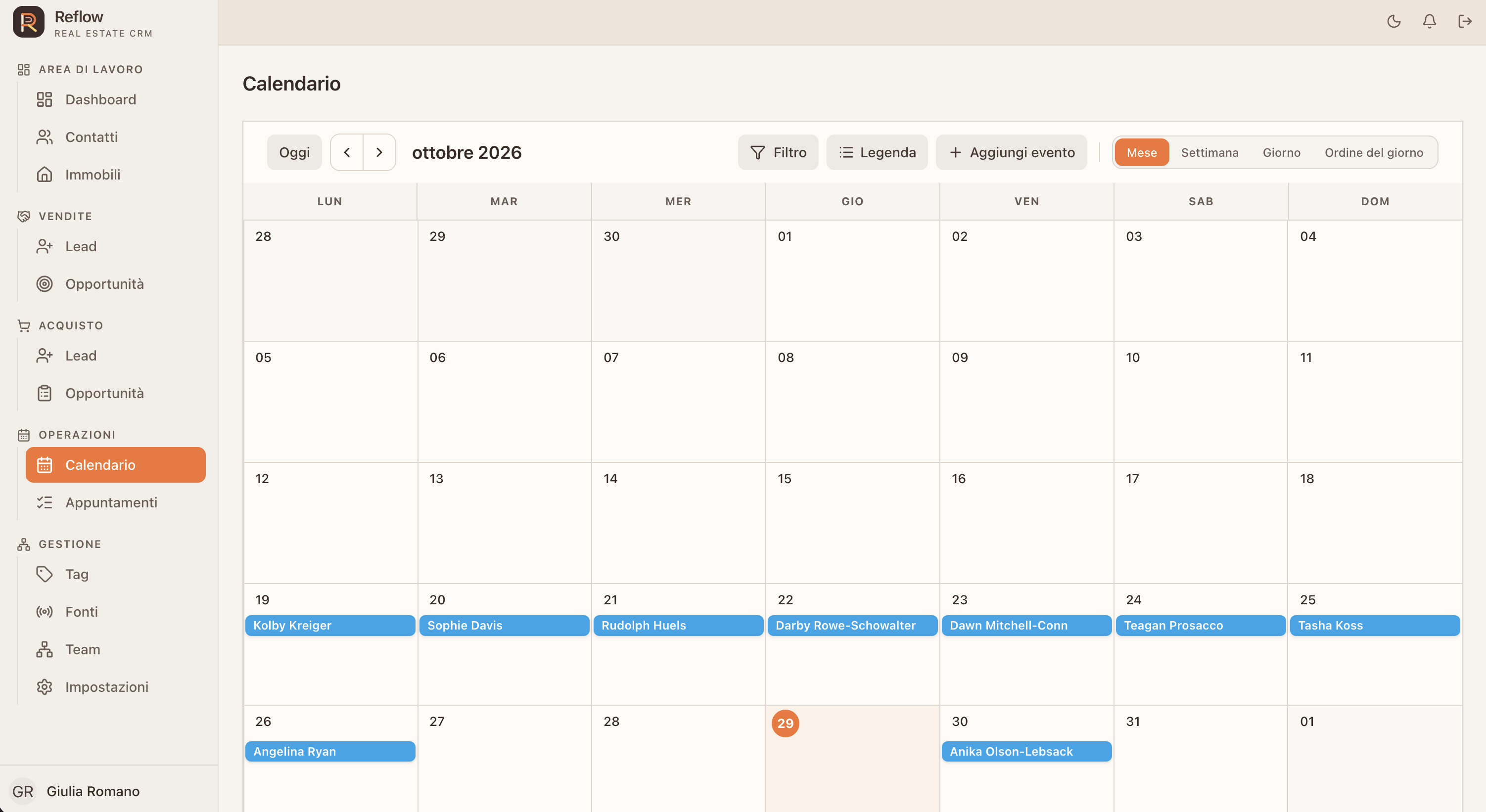 CALENDARIO E APPUNTAMENTI: Coordina visite e appuntamenti con viste mensili, settimanali e giornaliere. Filtra gli eventi e mantieni il calendario vicino alle opportunità.